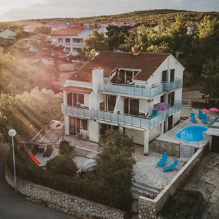 Sarah Apartman Klimno