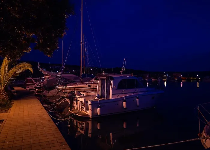 Sarah Διαμέρισμα *